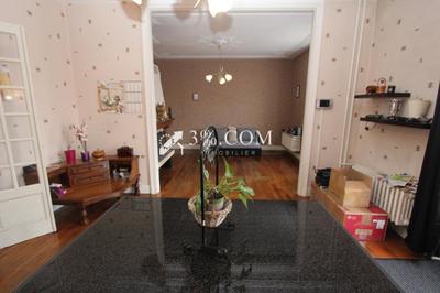 Maison - 192 m² - 7 pièces