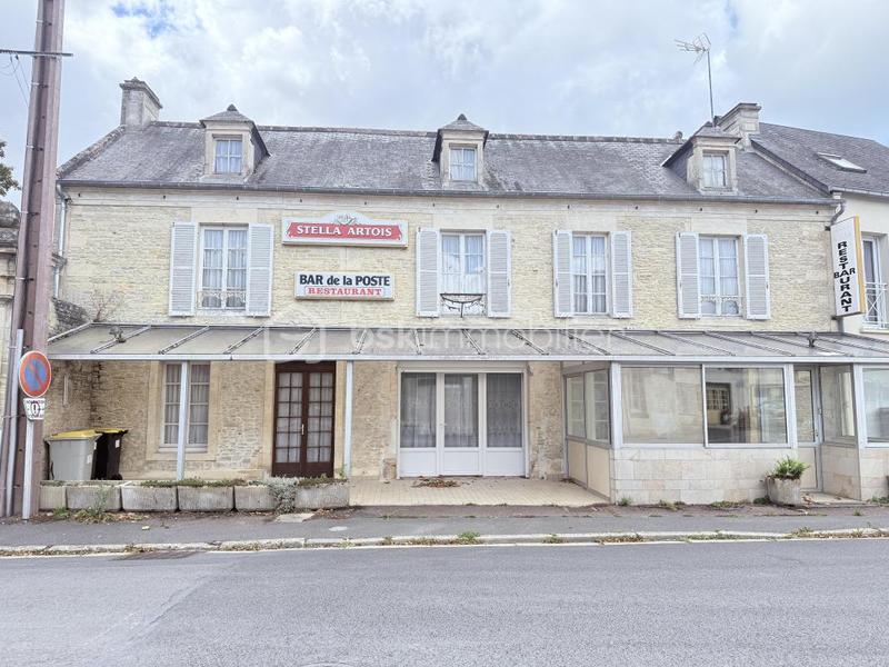 Maison - 185 m² - 10 pièces