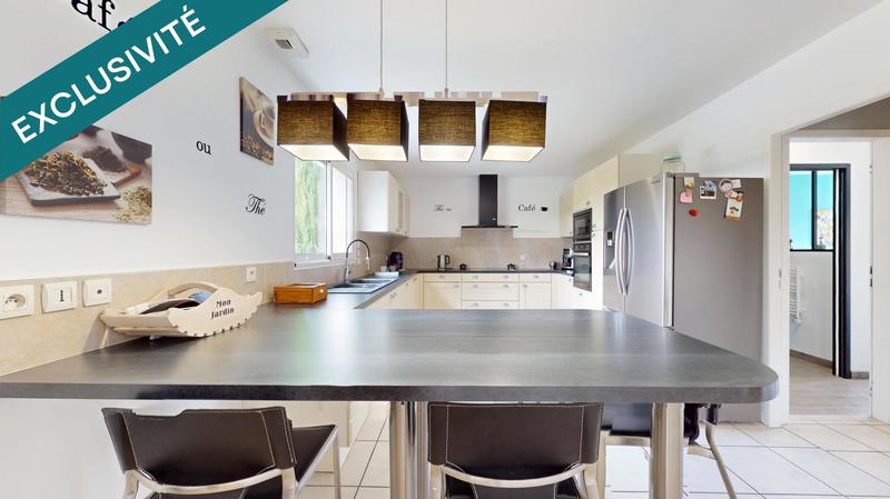 Maison - 160 m² - 7 pièces