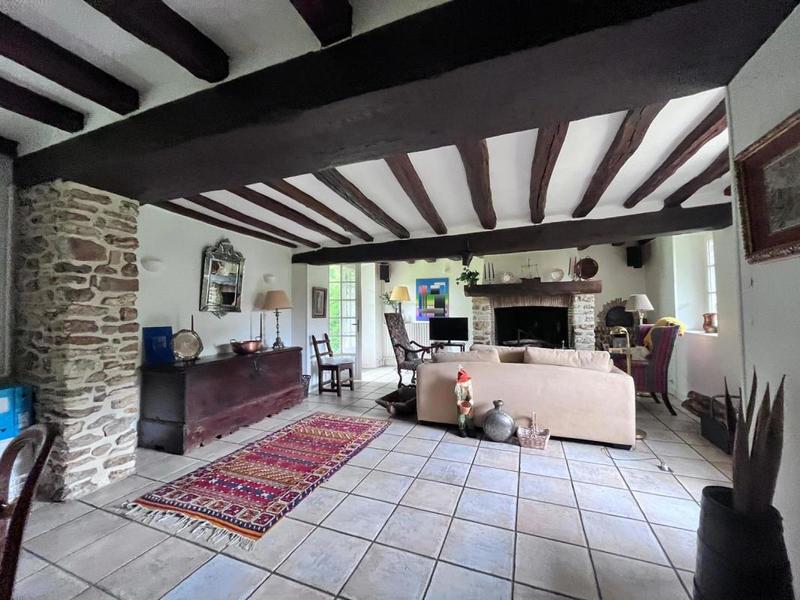 Chaumière - 120 m² - 5 pièces