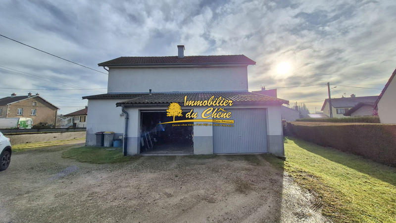 Maison - 99 m² - 5 pièces