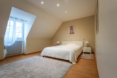 Maison traditionnelle - 144 m² - 6 pièces