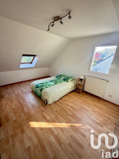 Maison - 94 m² - 5 pièces