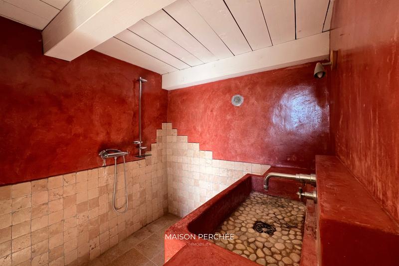 Maison - 149 m² - 8 pièces