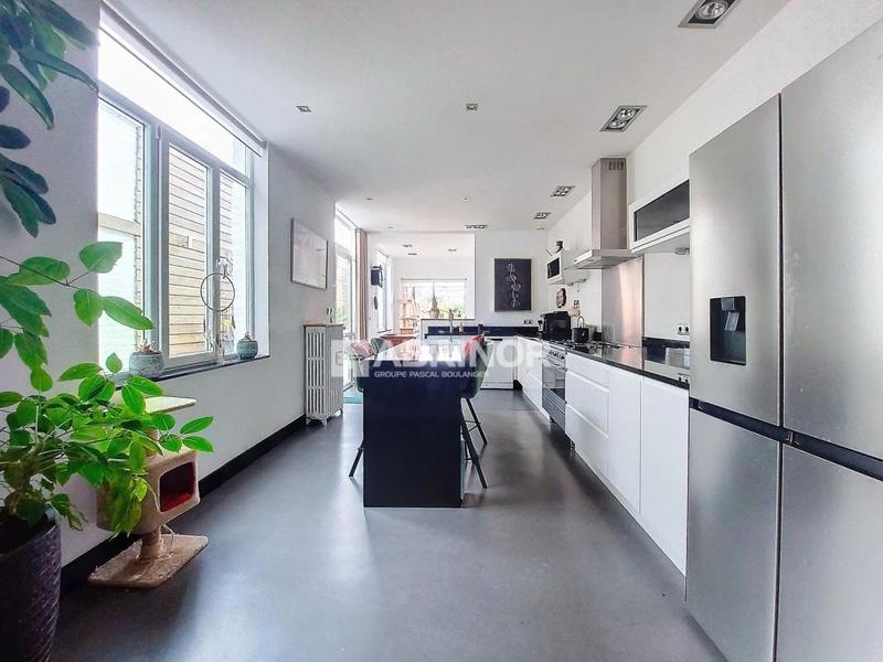 Maison bourgeoise - 163 m² - 7 pièces