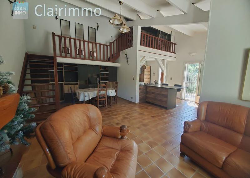 Maison - 150 m² - 5 pièces