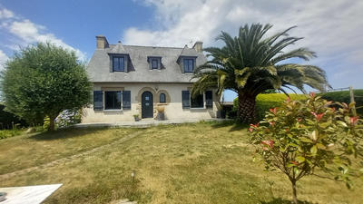 Maison - 110 m² - 7 pièces