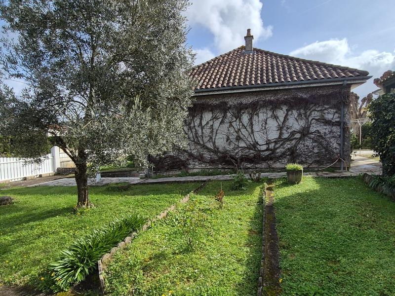 Maison - 100 m² - 6 pièces