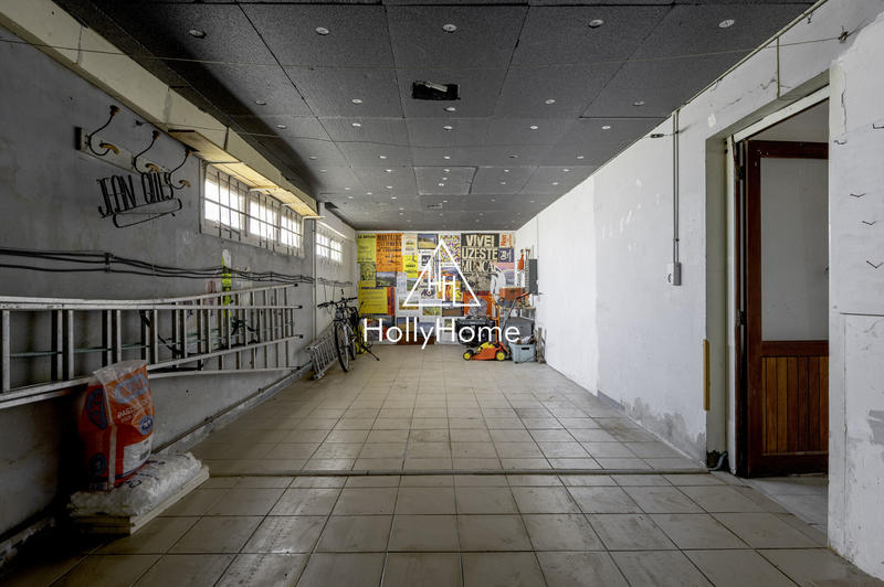 Maison - 170 m² - 8 pièces