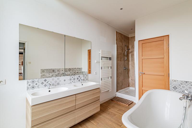 Appartement - 108 m² - 5 pièces