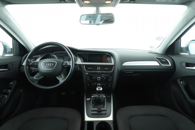 Audi A4 1.8 Tfsi Ambiente 120 ch