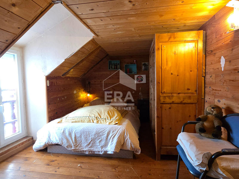 Maison - 143 m² - 6 pièces