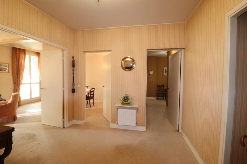 Appartement - 138 m² - 5 pièces