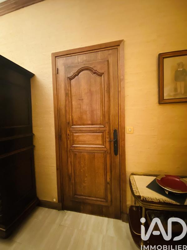 Maison - 224 m² - 11 pièces