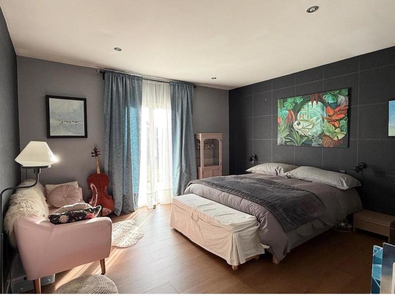 Maison - 189 m² - 7 pièces