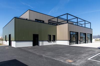 Local commercial - 473 m² - 10 pièces
