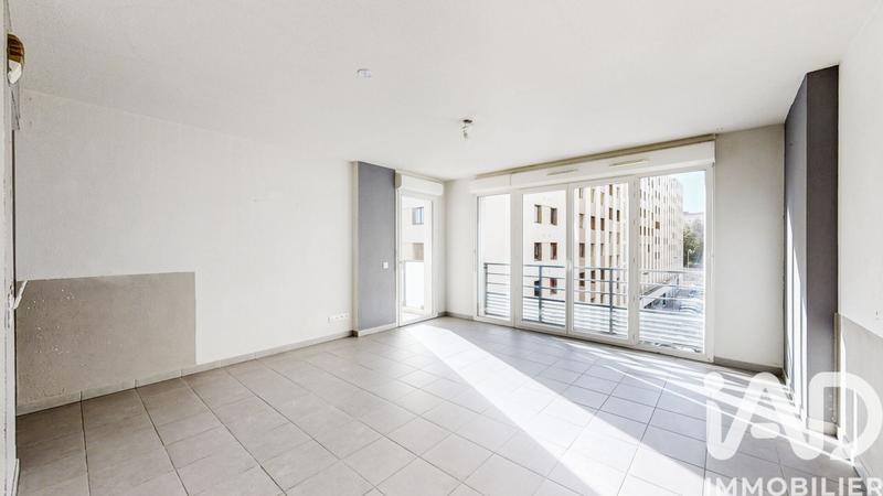 Appartement - 60 m² - 3 pièces