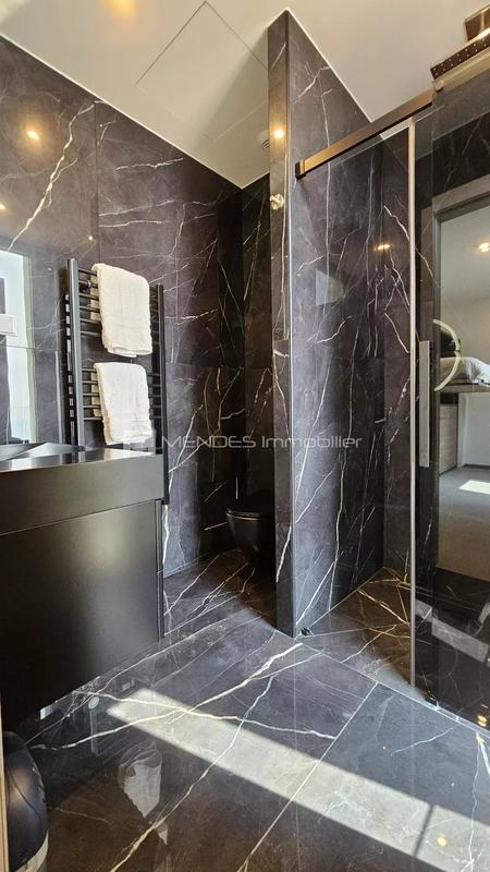 Villa - 167 m² - 6 pièces