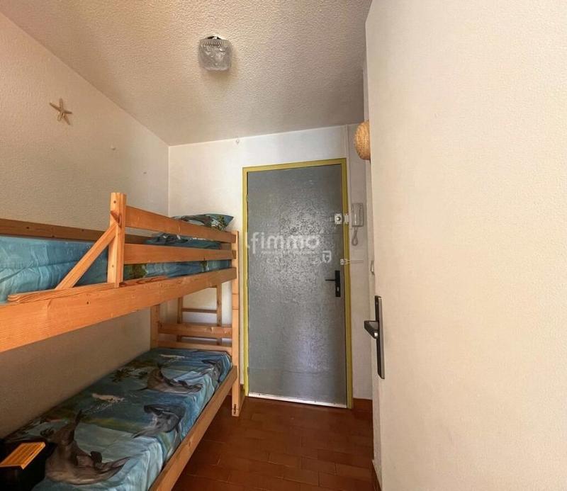 Studio - 24 m² - 1 pièce