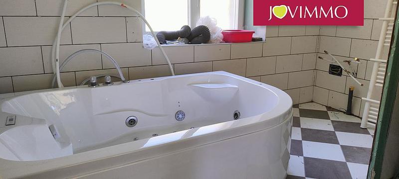 Maison - 179 m² - 10 pièces