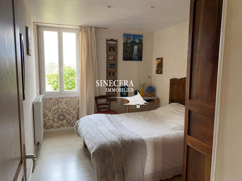 Maison - 227 m² - 9 pièces