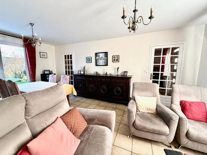 Maison - 100 m² - 5 pièces