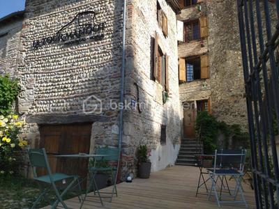 Maison chambre d'hôtes - 300 m² - 13 pièces