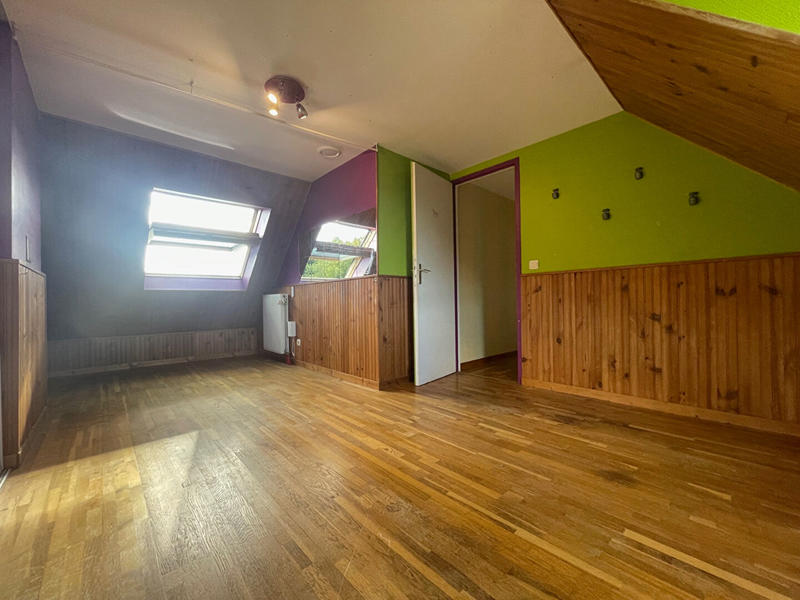 Maison - 145 m² - 8 pièces