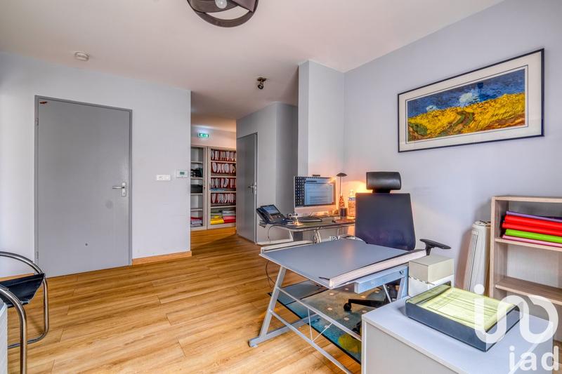 Appartement - 90 m² - 4 pièces