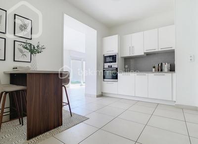 Maison en pierre - 130 m² - 7 pièces