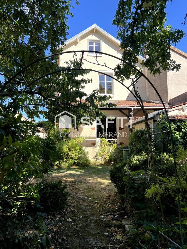 Maison de ville - 112 m² - 7 pièces