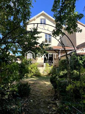 Maison de ville - 112 m² - 7 pièces