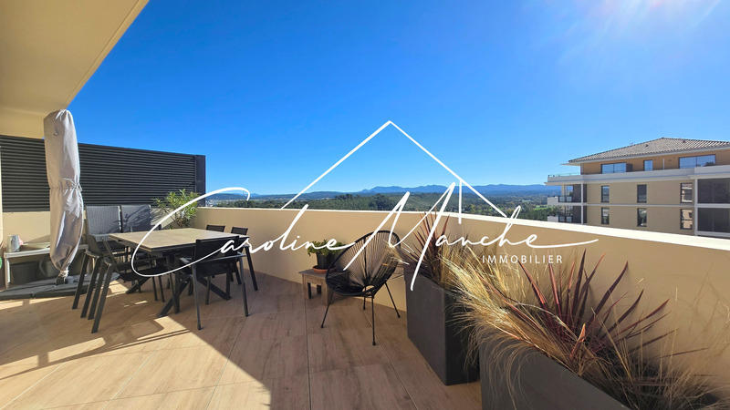 Appartement - 82 m² - 3 pièces