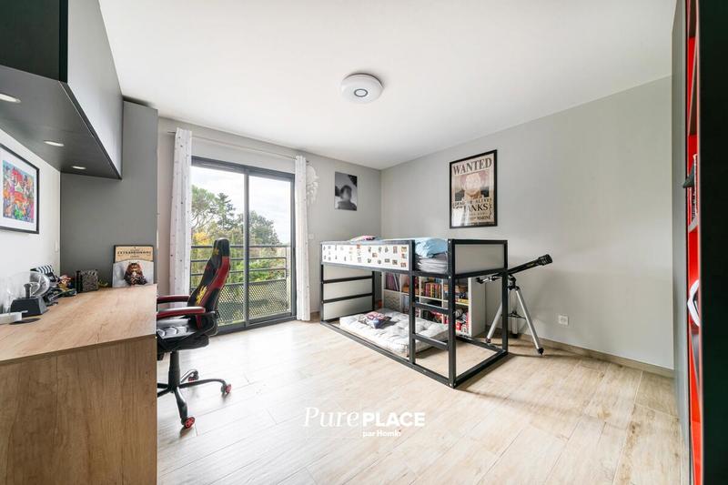 Maison - 197 m² - 6 pièces