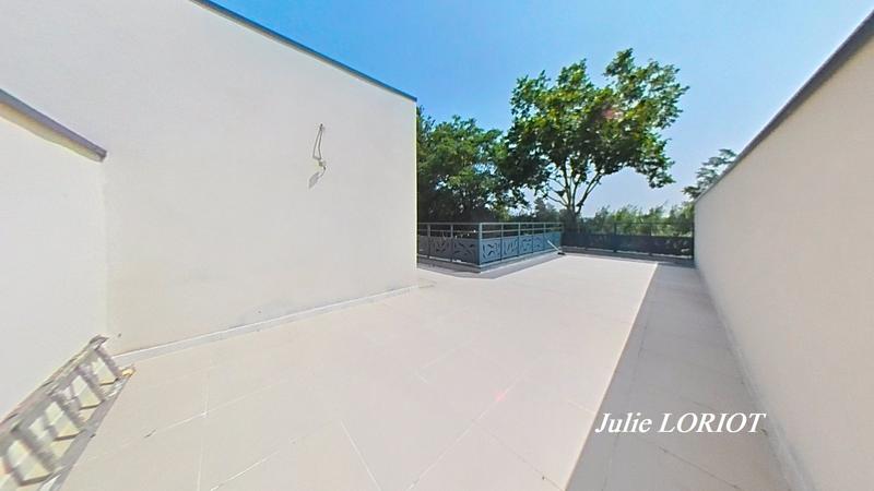 Maison contemporaine - 147 m² - 6 pièces