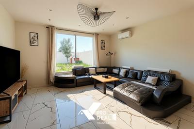 Maison - 167 m² - 7 pièces