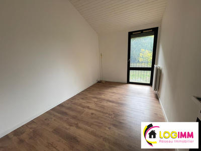 Maison contemporaine - 187 m² - 6 pièces