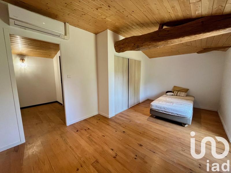 Maison - 180 m² - 8 pièces