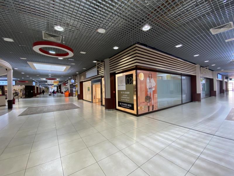 Local commercial - 61 m²