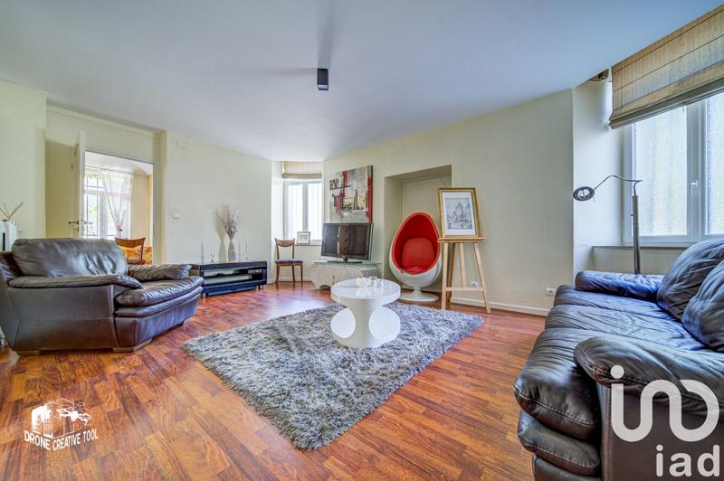 Maison - 365 m² - 10 pièces