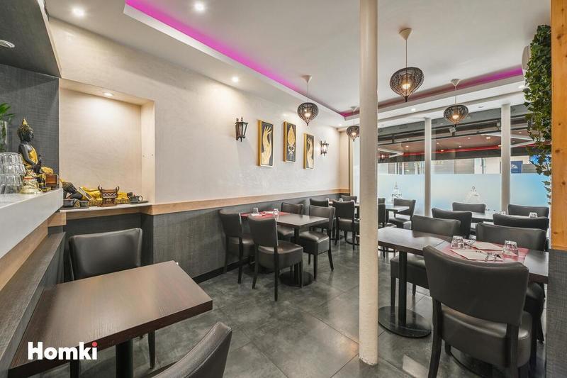 Local commercial - 97 m² - 4 pièces