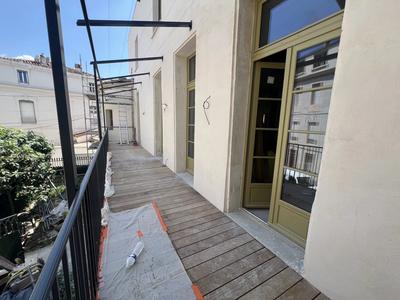 Appartement - 94 m² - 4 pièces