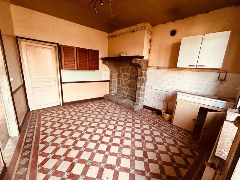 Maison - 56 m² - 5 pièces