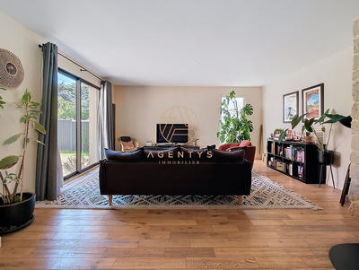 Maison - 130 m² - 7 pièces