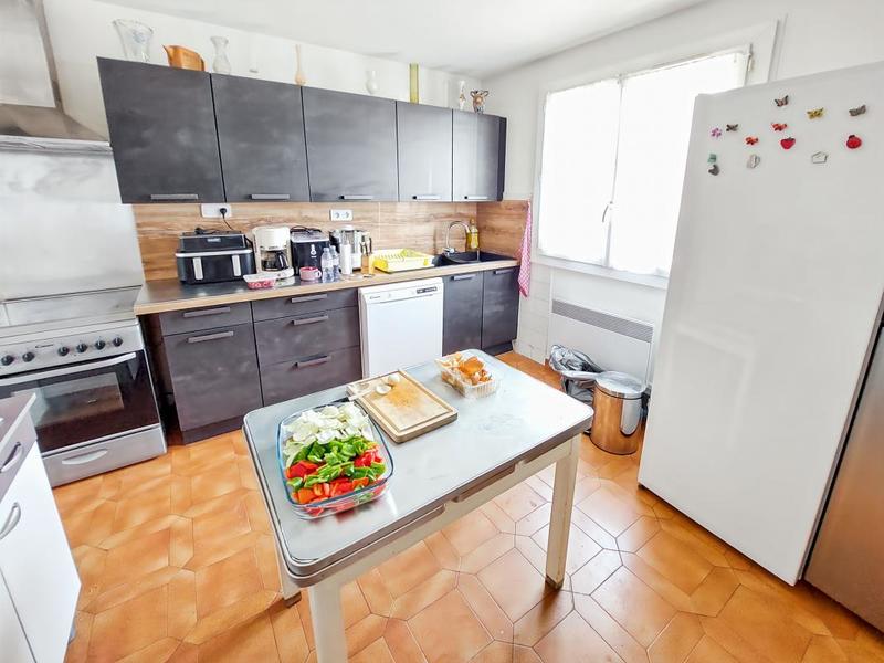 Maison - 174 m² - 7 pièces