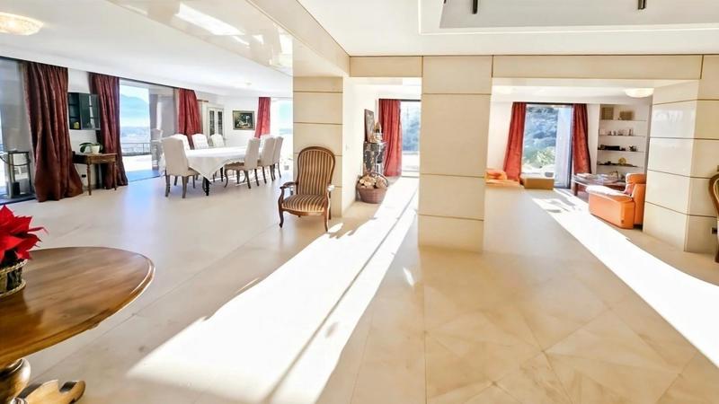 Propriété - 600 m² - 10 pièces