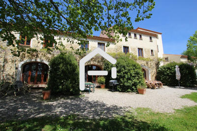 Maison de domaine équestre - 750 m² - 20 pièces