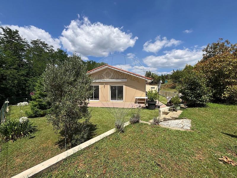 Maison - 110 m² - 5 pièces