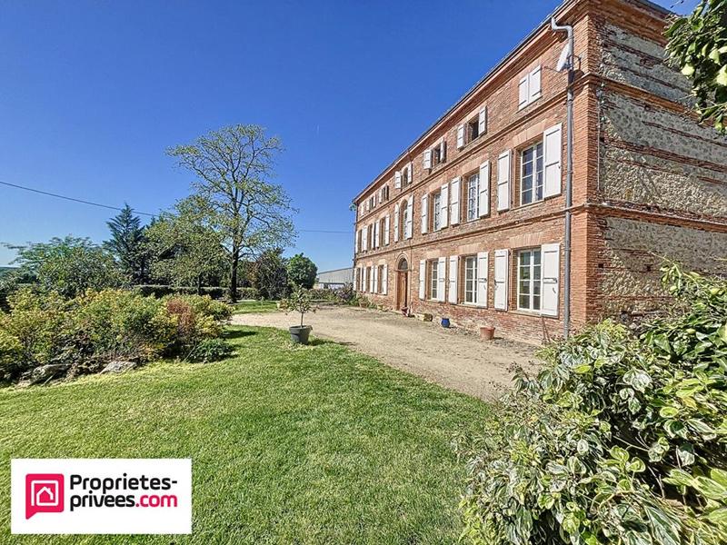 Propriété - 295 m² - 8 pièces