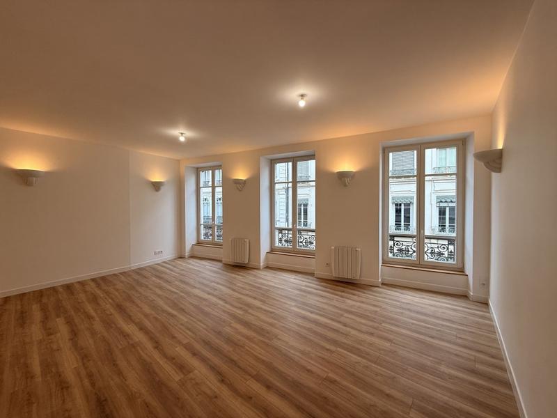 Appartement - 65 m² - 2 pièces